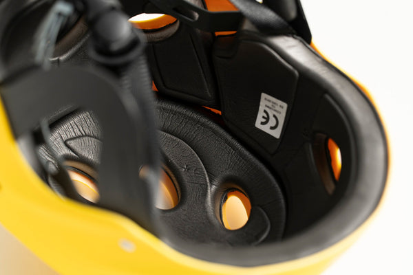 Helmet - Circle One Centre Helmet