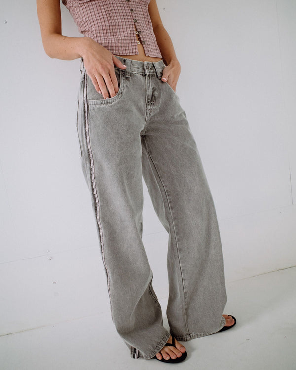 Flip Mommy Low Rise Baggy Jean