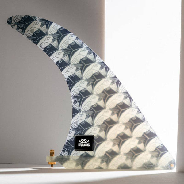 Close-up of Deflow JDF COLLAB single fin featuring unique geometric patterns.