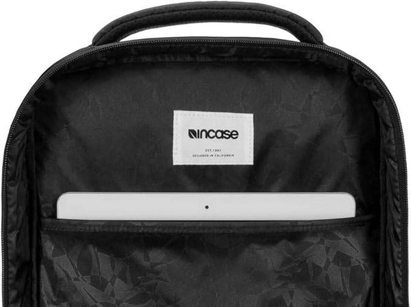 Incase Icon Slim Pack