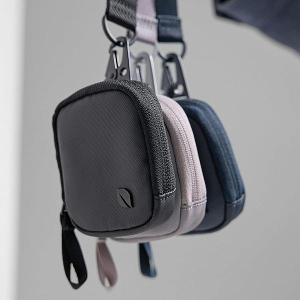INCASE A.R.C. Compact Pouch with ReSpun 100% Recycled Polyester - Black
