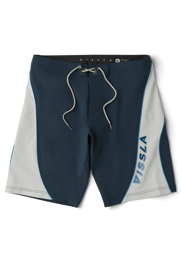 Vissla Double Up 18" Boys Boardshort in Midnight
