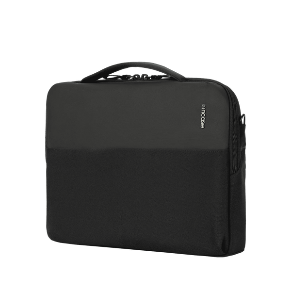 INCASE A.R.C. Brief With ReSpun 100% Recycled Polyester 12L - Black