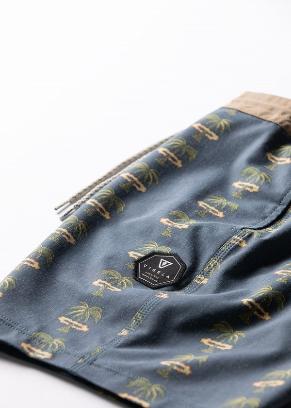 Vissla Atomic Palms 17.5" Boardshort