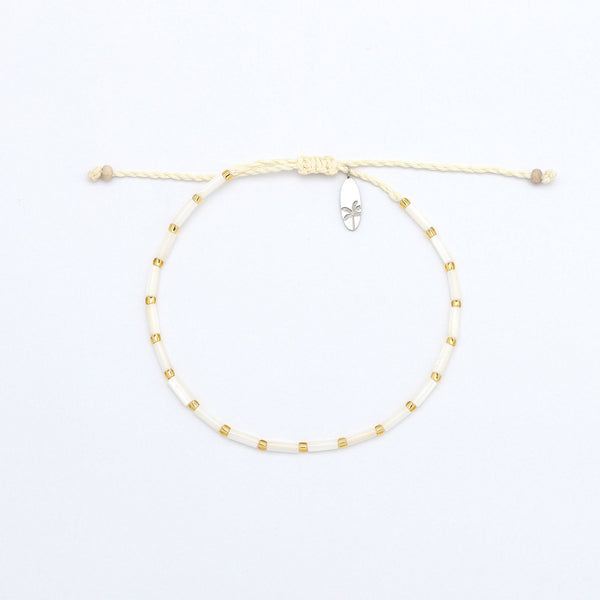 Pineapple Island Cahaya Mother of Pearl Beaded Bracelet
