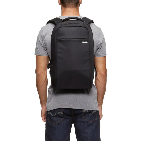 INCASE ICON Lite Pack 16L - Black