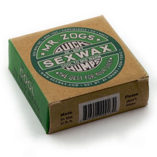 SexWax Quickhumps green surfboard wax for cool to mid warm waters.