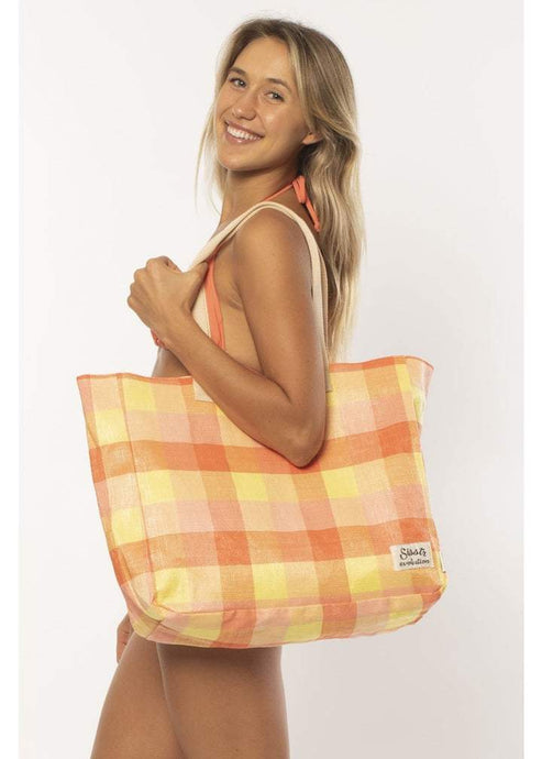 Sisstrevolution Beach Plaid Tote