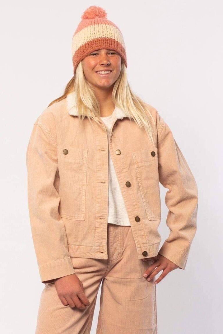 Sisstrevolution Psyched Wvn Jacket in atlas pink, stylish ladies outerwear.