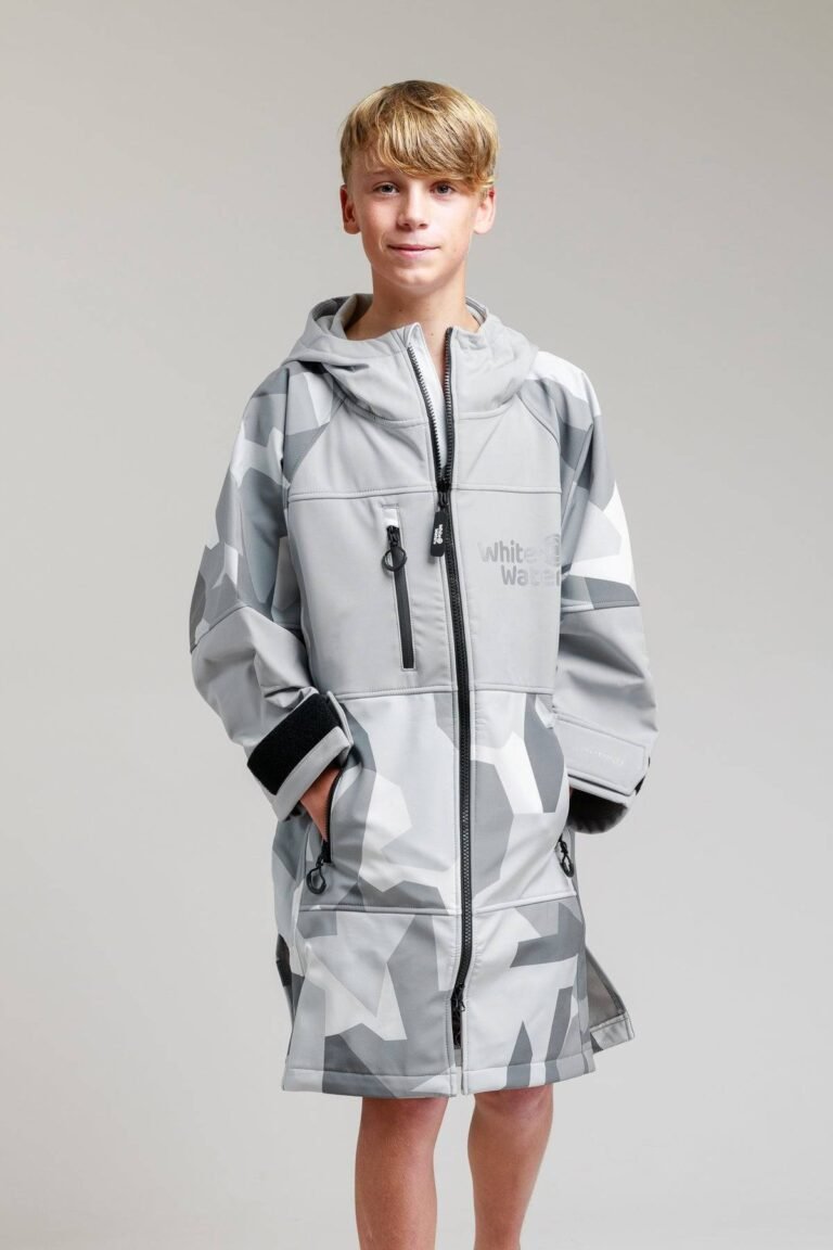 White Water Kids Soft Shell Robe – Arctic Camo
