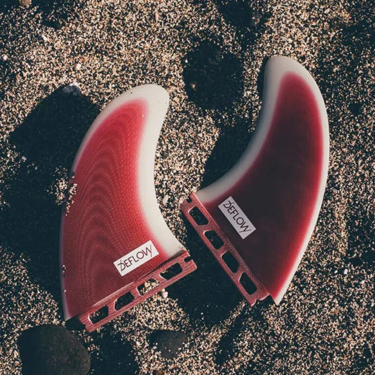 Deflow Arin Twin Fins Full Tab Burgundy